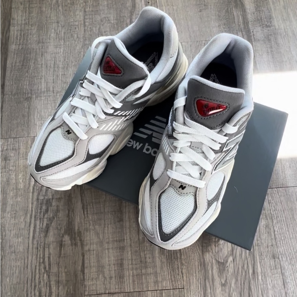 New Balance White and Gray Sneakers